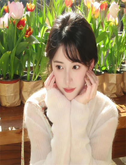 女友的后妈2电影在线播放_暗格里的秘密免费观看全集_我们免费高清视频播放